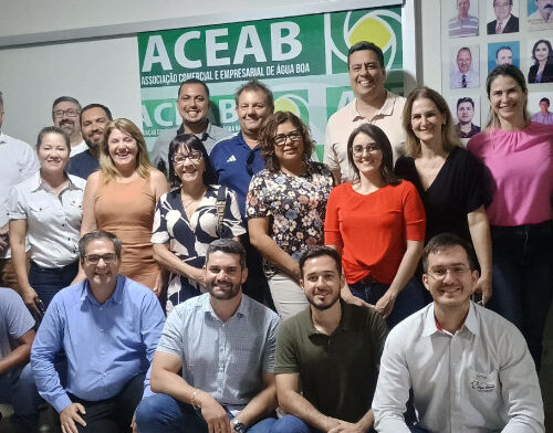 Nova diretoria da Aceab tomou posse ontem